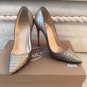 Christian Louboutin size 35 So Kate Python pumps